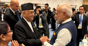 चीनमा प्रधानमन्त्री ओली र मोदीबीच भेट