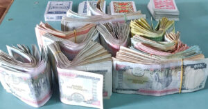 जुवा खेलेको भन्दै नुवाकोटको होटलबाट २२ जना पक्राउ, करिब ११ लाख बरामद