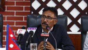 श्रमिक स्वस्थ भए मुलुक स्वस्थ हुन्छ : श्रममन्त्री भण्डारी