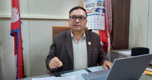 सङ्घीय सरकारलाई बागमतीका अर्थमन्त्रीको चुनौती– आफ्नो चालु खर्च घटाएर देखाउनुहोस्