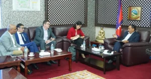 ऊर्जा मन्त्री घिसिङसँग युएनडिपीका प्रतिनिधिको भेटवार्ता