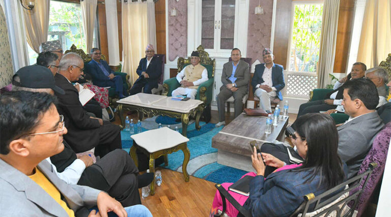 एमालेले बोलायो स्थायी कमिटि बैठक