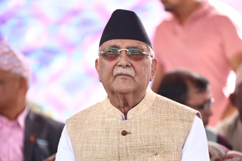 जेनजी आन्दोलनको प्रतिवेदन माग्दै ओलीले दिए आयोगमा निवेदन