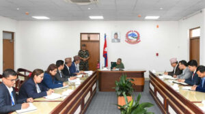 स्वास्थ्य सचिवलाई प्रधानमन्त्रीको निर्देशन- नर्सको समस्या तत्काल समाधान गर्नू