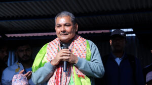 बालेनमाथि दुर्गा प्रसाईंको कटाक्ष : गरिबको घर भत्काउँदा तपाईंको घर पो भत्किने हो कि ख्याल गर्नुहोस्