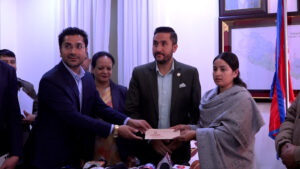 राजावादीहरुको प्रदर्शनमा मृ*त्यु भएका पत्रकार रजककी श्रीमतीलाई सरकारी जागिर