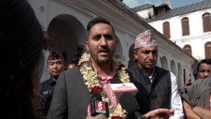 सञ्चार मन्त्री खरेलद्वारा नयाँ बसपार्कमा निःशुल्क इन्टरनेट सेवाको शुभारम्भ