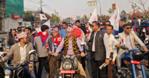 राजसंस्थाको पक्षमा काठमाडौंमा मोटरसाइकल र्‍याली