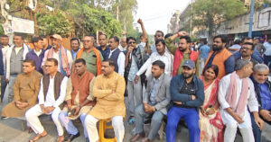   ७ दलिय गठबन्धनले विरोध तथा शान्तिपूर्ण आन्दोलन गर्दै