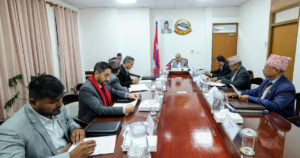 चुनावको तयारीबारे छलफल गर्न आज रास्वपा, राप्रपा र जनमतसँग सरकार