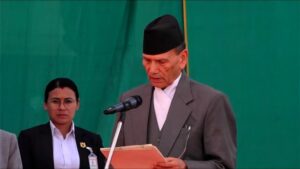 परराष्ट्रमन्त्री शर्माले लिए शपथ