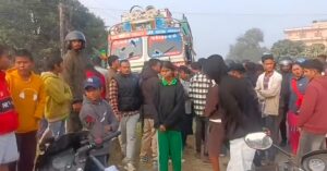 सर्लाहीमा ट्रकको ठ*क्करबाट वृद्धको मृ*त्यु