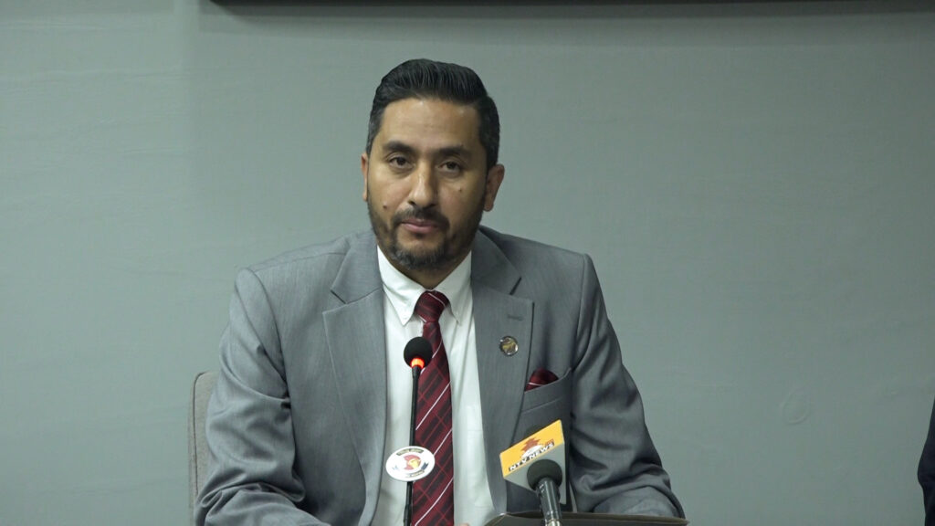 सञ्चारमन्त्री खरेलले गरे १०० दिनकोे प्र्रगति विवरण सार्वजनिक