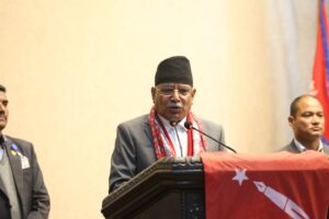 मुलुकको संकट अझै टरेको छैन : प्रचण्ड