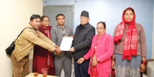 भूमिहीन सुकुम्बासी समस्या समाधानका लागि पहल गर्छु :प्रचण्ड