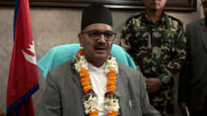 पदभार ग्रहण गर्दै मन्त्री भण्डारीले भने : भाषण गर्ने मात्र होइन्, एक्सनमा उत्रिन्छु