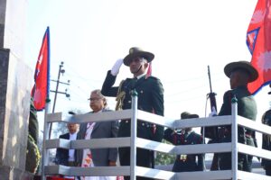 प्रधानमन्त्री कार्कीद्वारा सहिद स्मारकमा श्रद्धाञ्जली अर्पण
