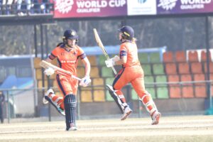 नेदरल्यान्ड्सद्वारा नेपाललाई १४१ रनको लक्ष्य