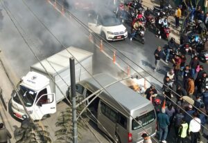 काठमाडौंको जमलमा तीन वटा सवारी आपसमा ठोक्किए