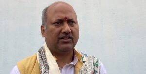 जनमतबाट निर्वाचन जितेर मधेसको मुख्यमन्त्री बनेका शतिस सिंहलाई एमालेले दियो प्रतिनिधिसभाको टिकट