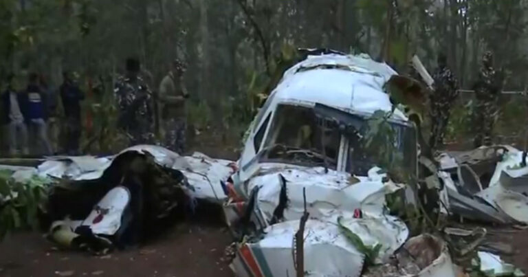 भारतको झारखण्डमा एयर एम्बुलेन्स दु*र्घटना हुँदा ७ जनाको मृ*त्यु