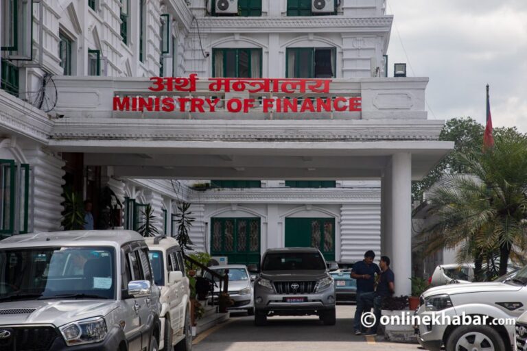आगामी बजेट तयारी गर्न राजस्व परामर्श समिति गठन