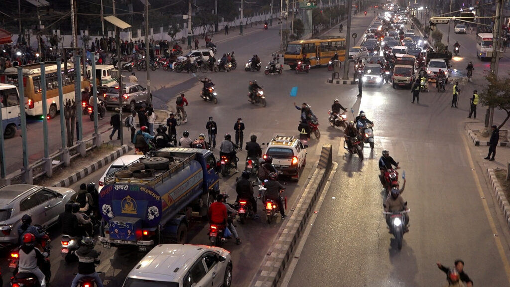 काठमाडौँ उपत्यकाभर रास्वपाको ‘जनसम्पर्क तथा घण्टी अभिवादन कार्यक्रम’