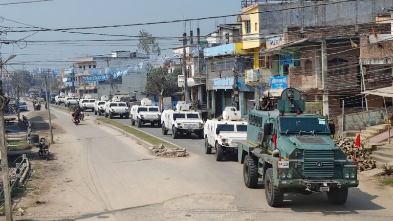 सर्लाहीमा बख्तरबन्द गाडीसहित नेपाली सेनाको गस्ती