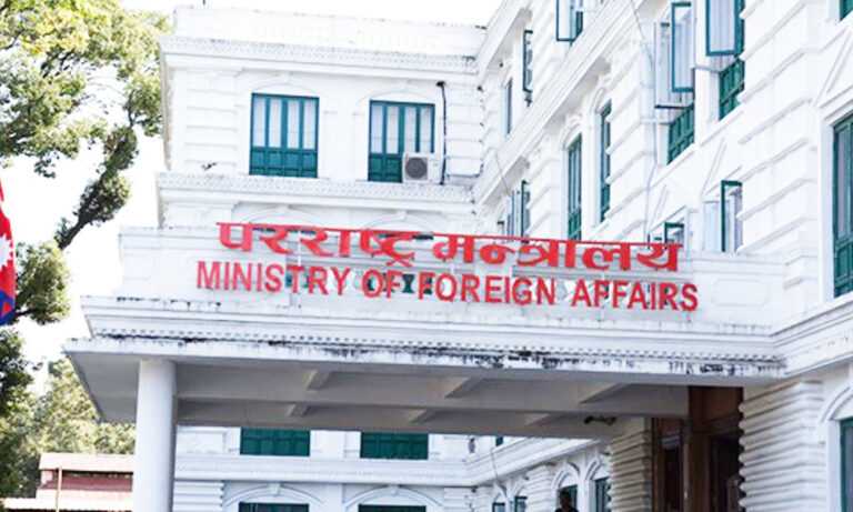 मध्यपूर्व तनाव : उद्धार र सहायताका लागि ६५ हजार बढी नेपालीले गरे नाम दर्ता