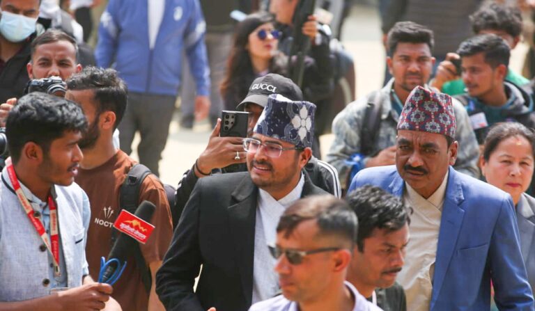 शपथ ग्रहण अघि के भने नवनिर्वाचित सांसहरुले ?