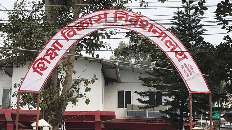 कर्णालीमा एसईईका लागि १६१ परीक्षा केन्द्र, ३८ हजार बढी विद्यार्थीले परीक्षा दिँदै