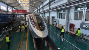 चीनको नयाँ हाई–स्पिड ट्रेन परीक्षणमा, ४५० किमी प्रतिघण्टा गति