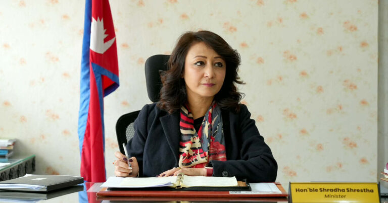 मन्त्री श्रेष्ठले गरिन १०० दिनको प्रगति विवरण सार्वजनिक