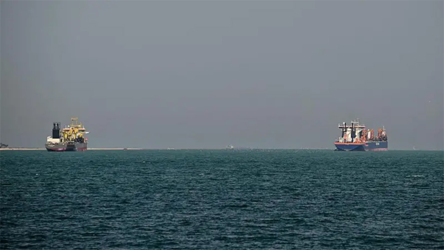 मध्यपूर्व संकटका बीच होर्मुज स्ट्रेट पार गर्दै तेल र ग्याँस बोकेका जहाज भारत आउँदै