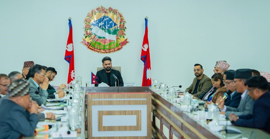 उपकुलपतिहरूलाई प्रधानमन्त्री बालेनले भने– अफ्ठ्यारोमा सहयोग गर्छु