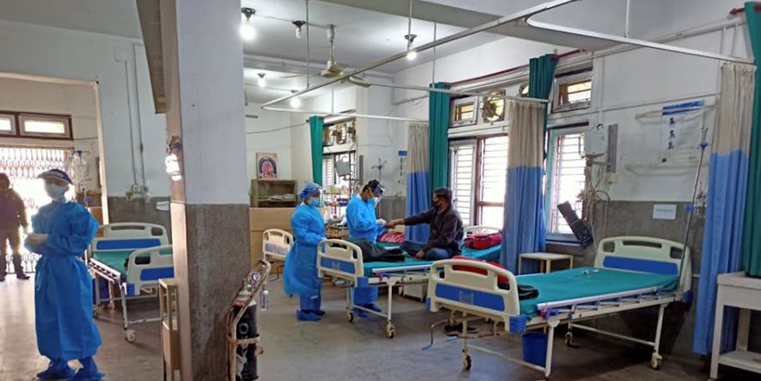 अस्पतालमा १० प्रतिशत निःशुल्क सेवा कसरी लिने ? यसमा के समावेश हुन्छ ?