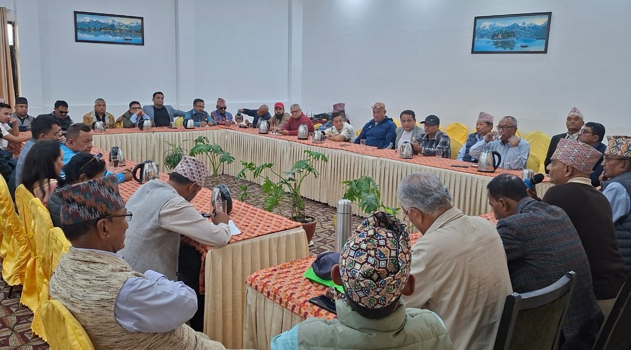 राप्रपामा महाधिवेशनको माग तीव्र, नेतृत्वमाथि प्रश्न