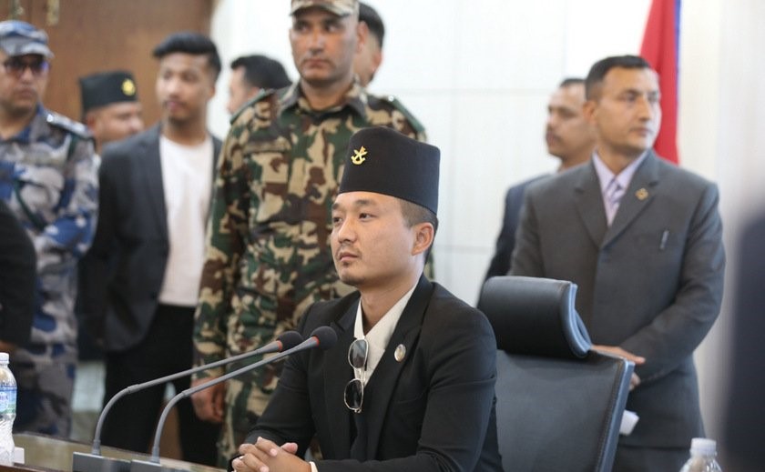 शेयर विवादबारे गृहमन्त्री सुधन गुरुङको स्पष्टीकरणः ‘हल्ला होइन, प्रमाणका आधारमा निर्णय हुनुपर्छ’