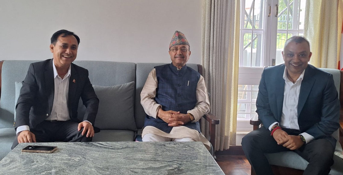 गगन, विश्वप्रकाश र पूर्णबहादुरबीच भेटवार्ता