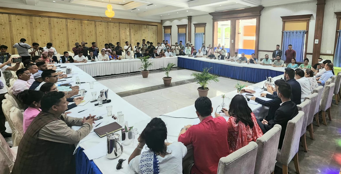 भरतपुरमा रास्वपाको अन्तिम केन्द्रीय समिति बैठक (तस्बिरहरू)
