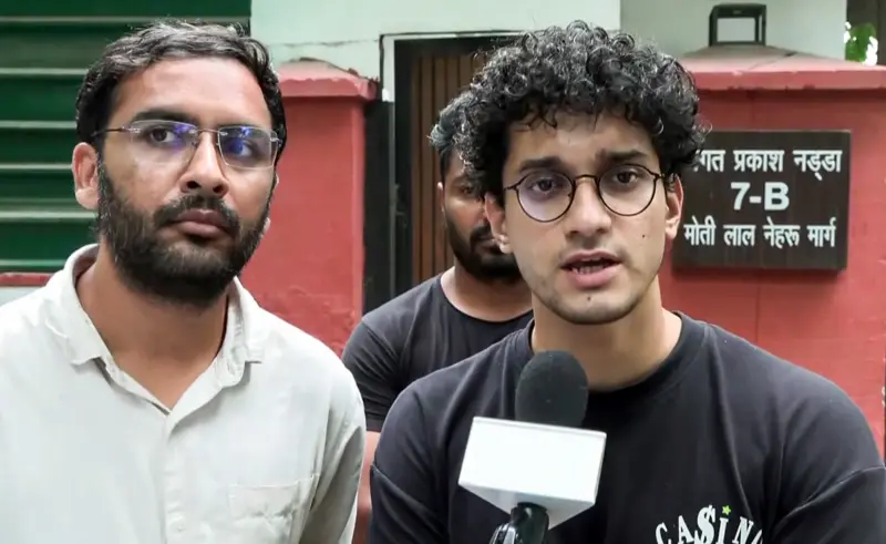 शिक्षा मन्त्रीको राजीनामासँग कुनै सम्झौता हुँदैन : कक्रोच जनता पार्टी