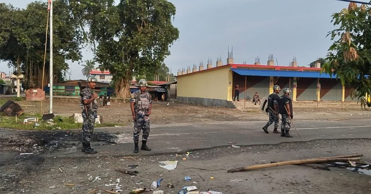 दुई पक्षबीचको झडपछि सुनसरीका ५ स्थानमा अनिश्चितकालीन कर्फ्यु