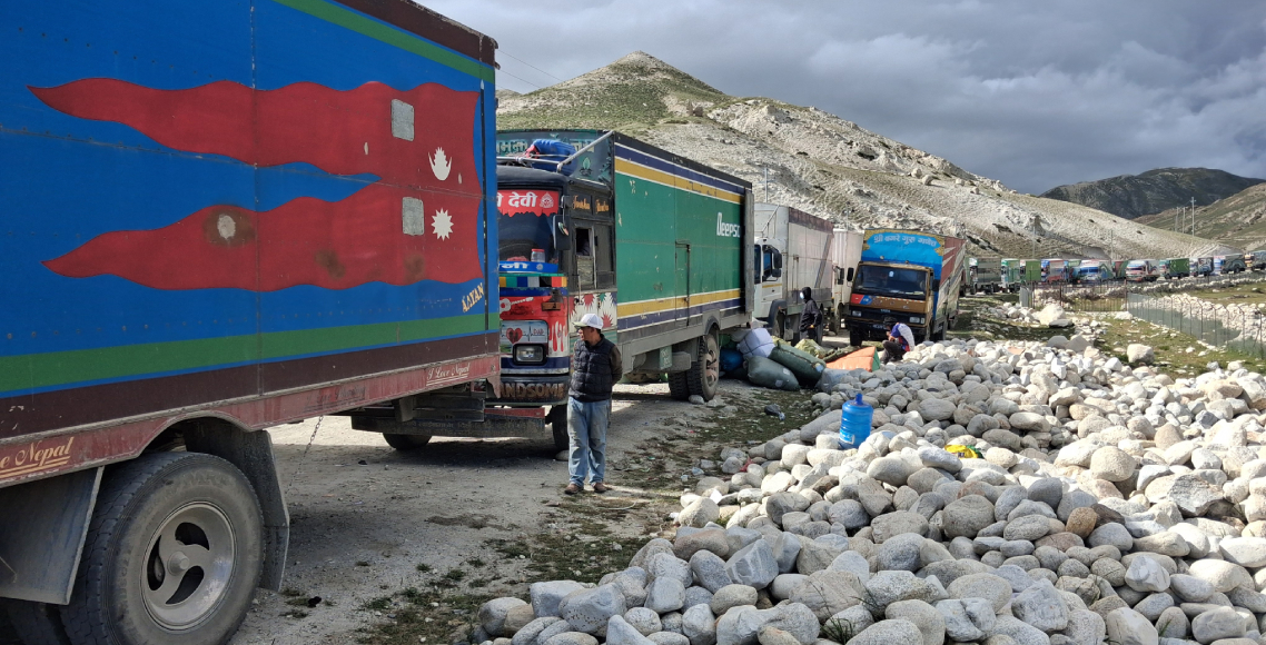 नेपाल–चीन व्यापार कोरला नाकामा ‘सिफ्ट’, २ महिनामै उठ्यो ३ अर्ब राजस्व