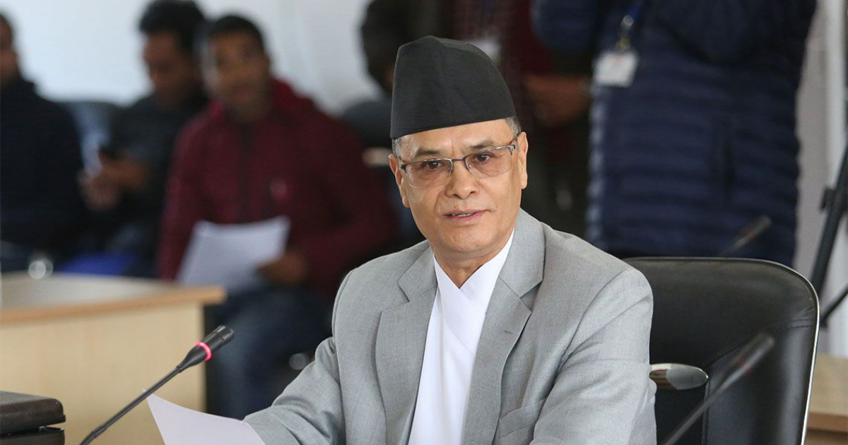 ‘सुरक्षा’ कारण देखाउदै पक्राउ परेका पूर्वप्रधानन्यायाधीश जवरालाई छाडियो