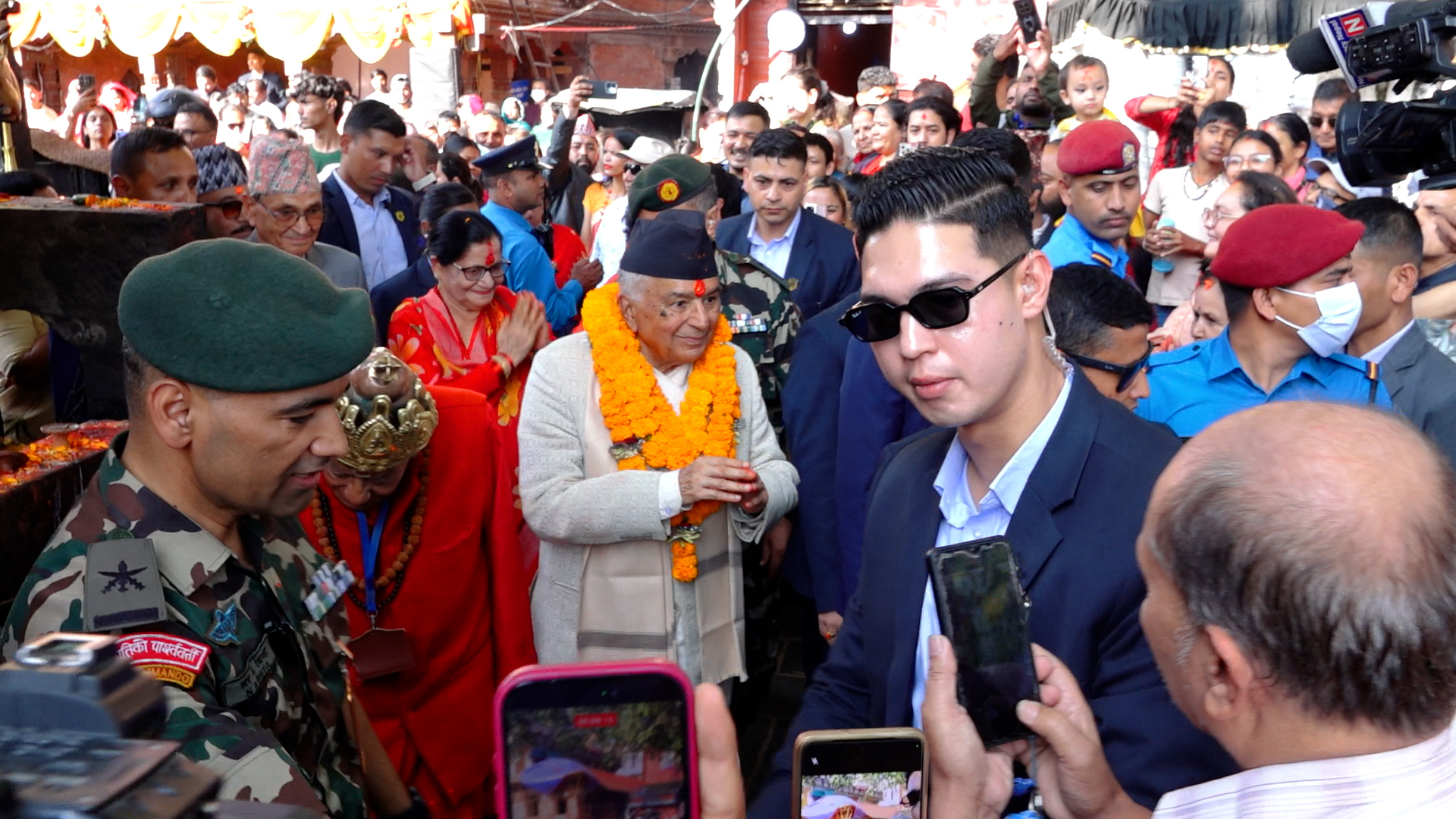 राष्ट्रपति पौडेलद्वारा काठमाडौं उपत्यकाका नौ शक्तिपीठमा पूजाअर्चना